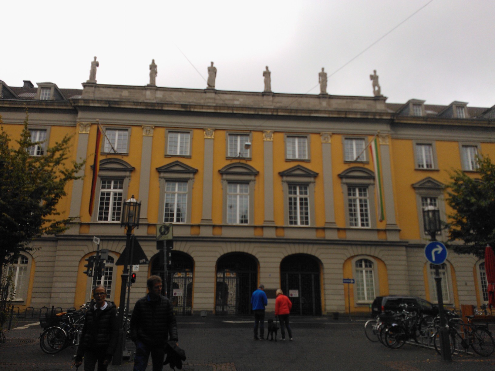 Universität Bonn  4