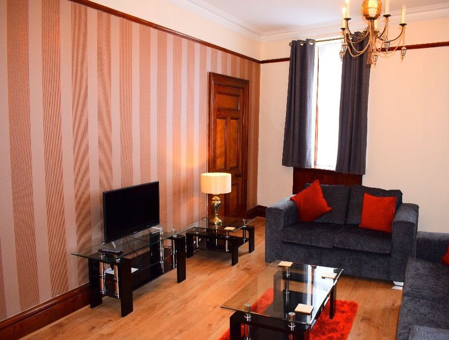 Well Furnished and Spaceous Apartment Room for rent Florence