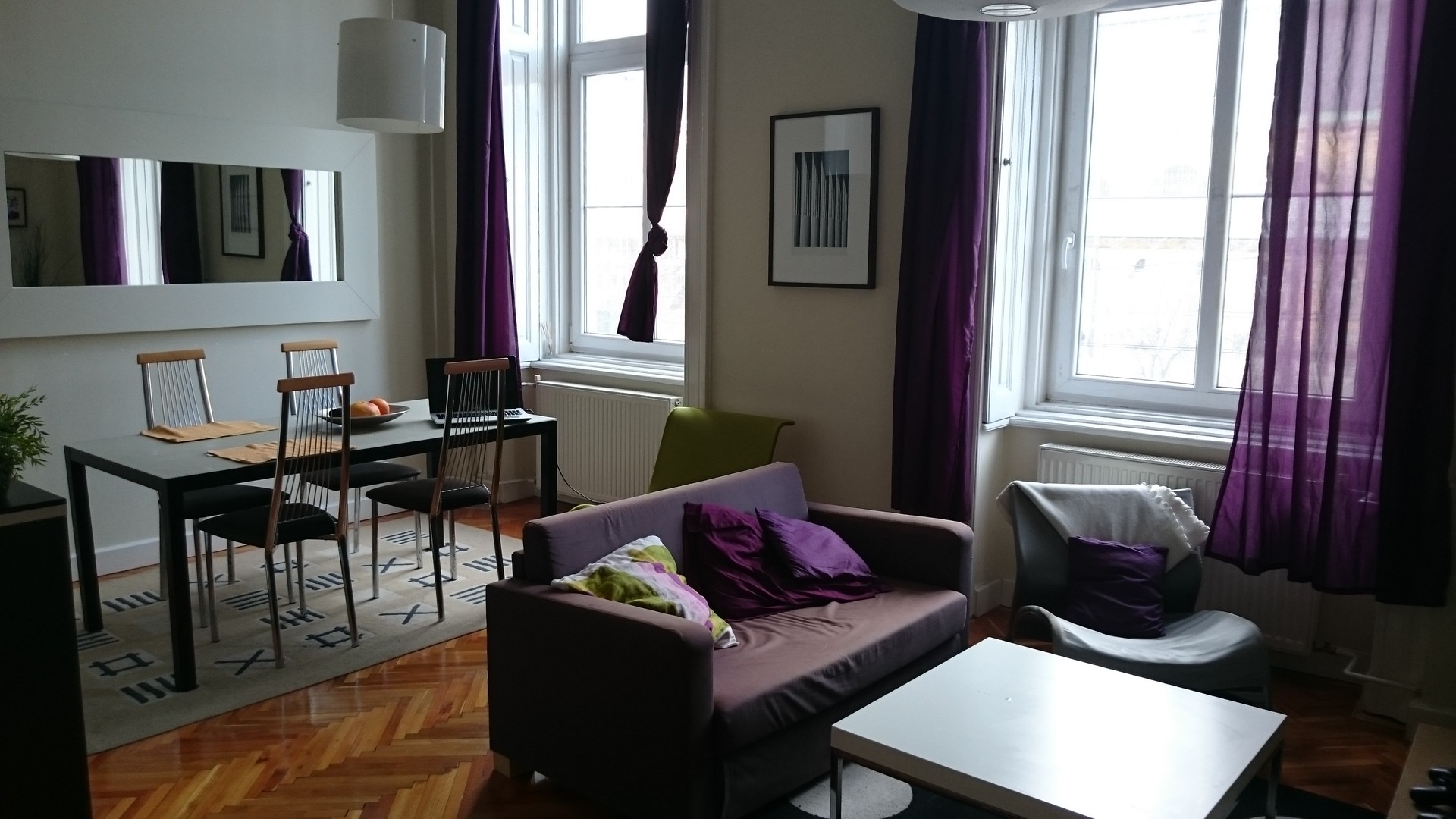 WG-Zimmer in einzigartiger WG mit eigenem Bad/ Room in a shared flat