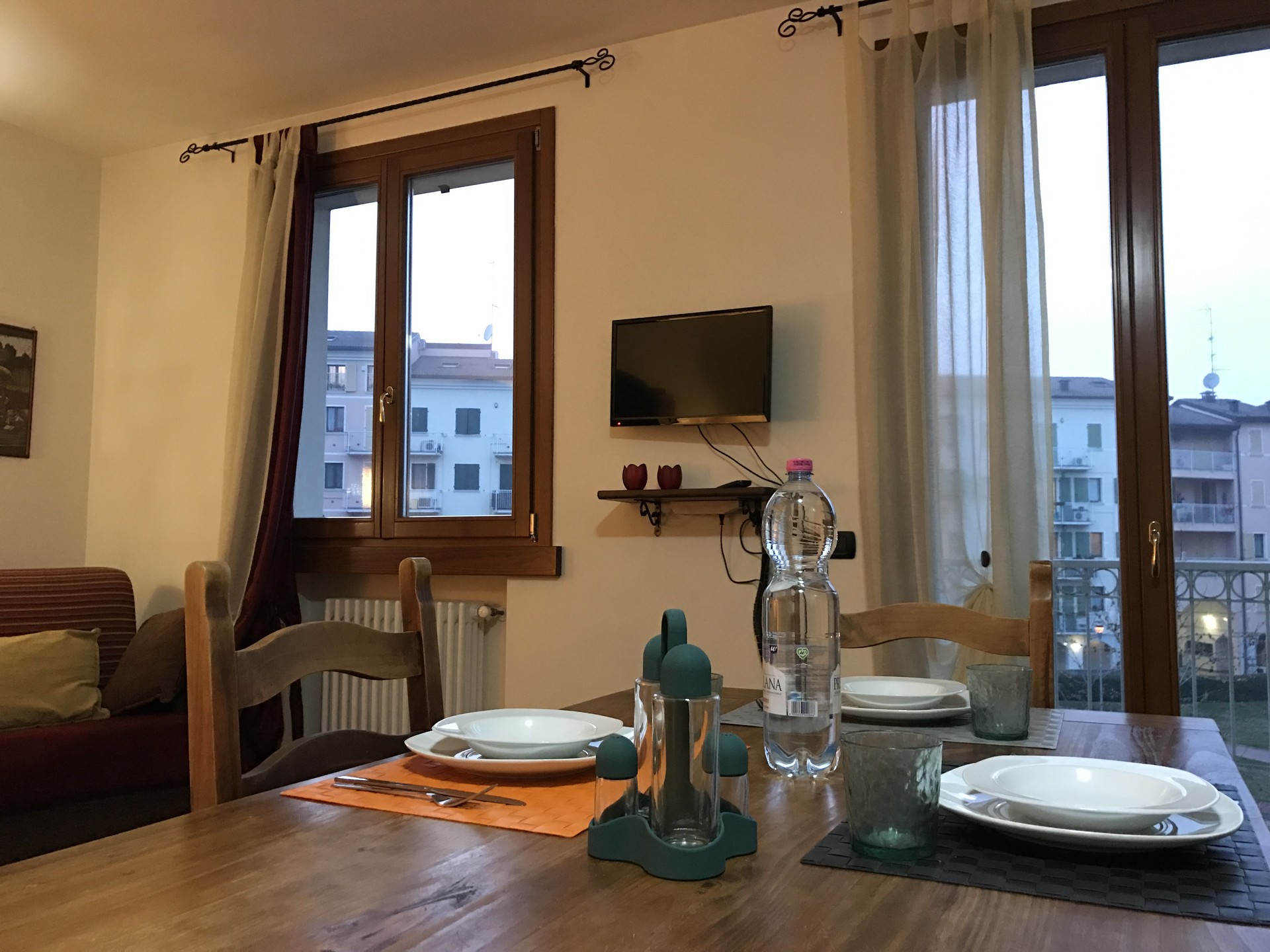 Whole little apartment, single use, for rent in central Parma Rent