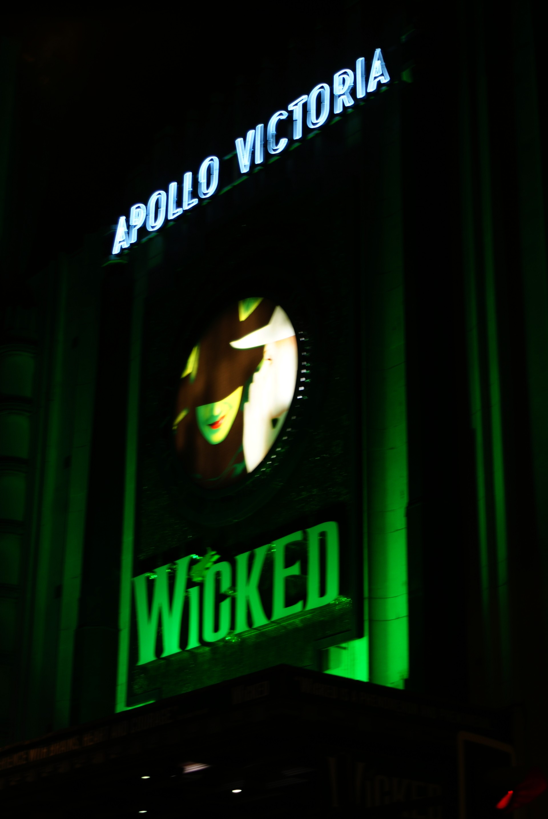 wicked-musical-excelencia-add55974bd2b17
